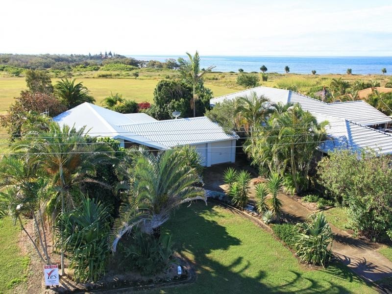 11 Palm Street, Innes Park QLD 4670