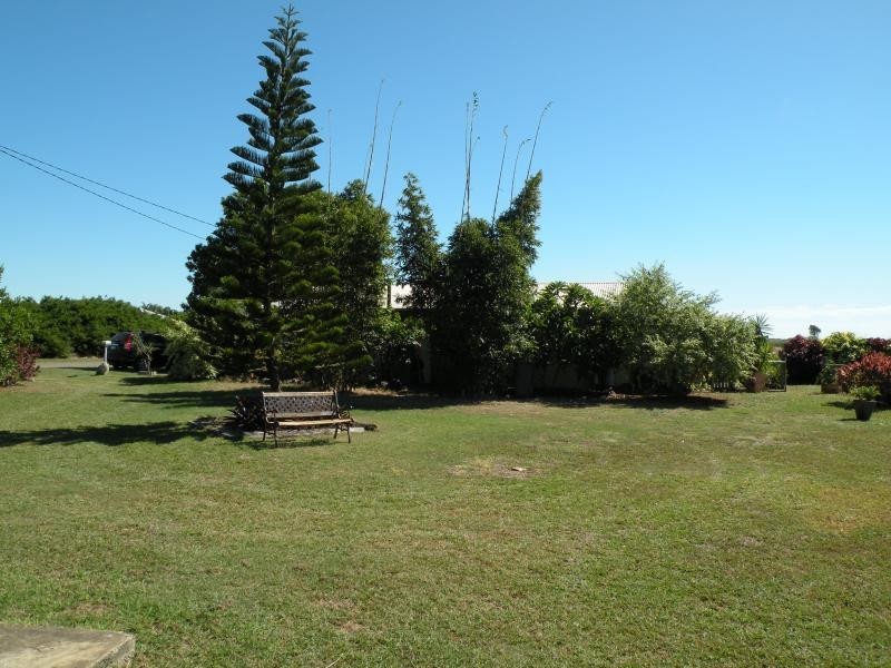 188 Shelley St, Burnett Heads QLD 4670