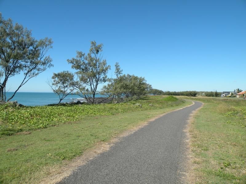 188 Shelley St, Burnett Heads QLD 4670