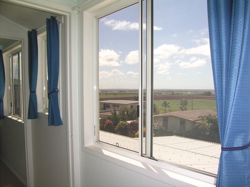 6 Martins Ct, Qunaba QLD 4670