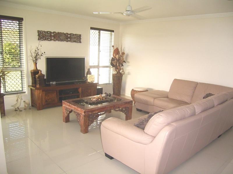 27 Garsons Dr, Bargara QLD 4670