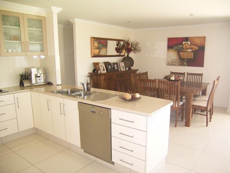 27 Garsons Dr, Bargara QLD 4670