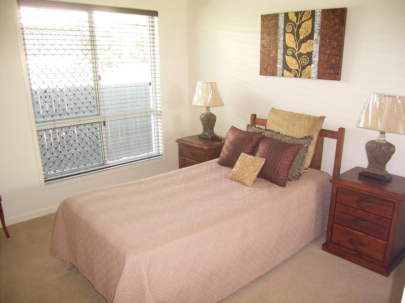 27 Garsons Dr, Bargara QLD 4670