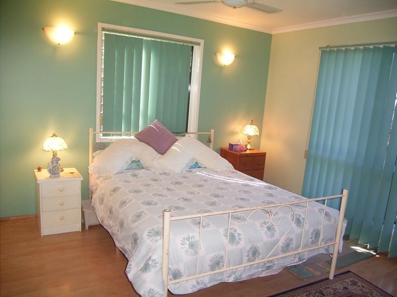 24 Logan Rd, Innes Park QLD 4670