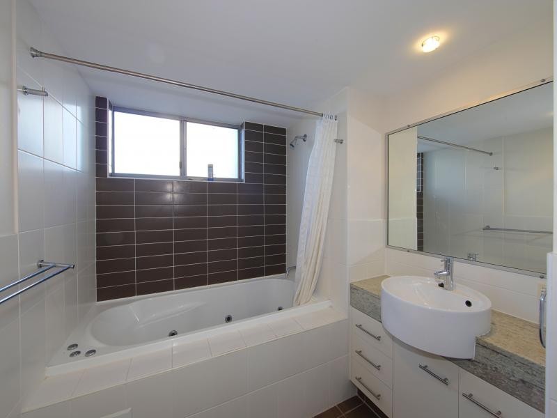 207/23 Esplanade, Bargara QLD 4670