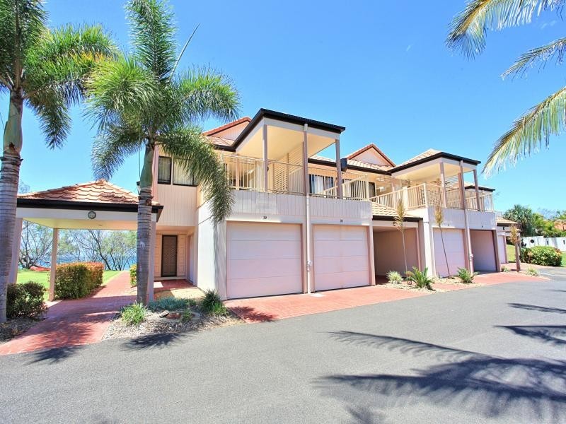 38/1 Pebble Beach Dr, Coral Cove QLD 4670