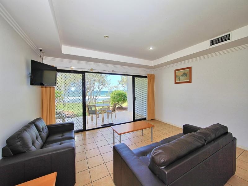 38/1 Pebble Beach Dr, Coral Cove QLD 4670