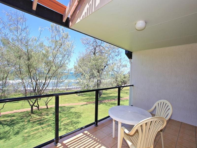 38/1 Pebble Beach Dr, Coral Cove QLD 4670