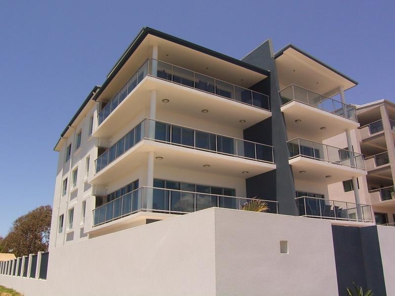 1-6/11 McCavanagh St, Bargara QLD 4670