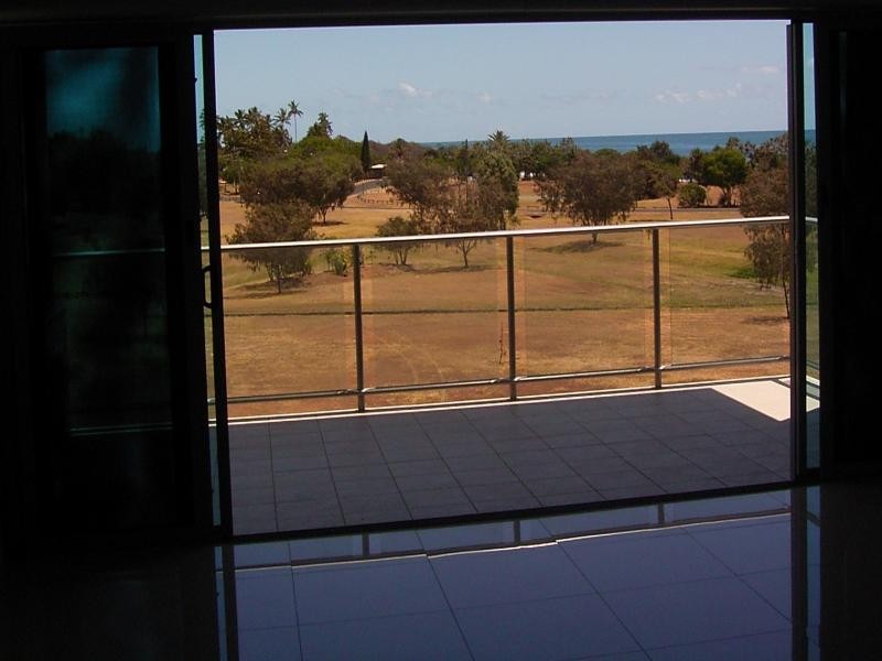 1-6/11 McCavanagh St, Bargara QLD 4670