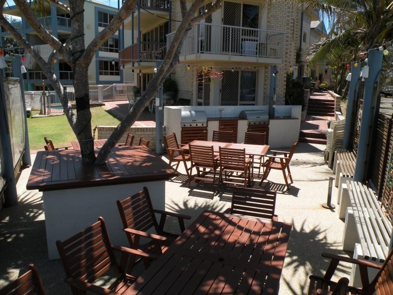 10a and 10b/104 Miller St, Bargara QLD 4670