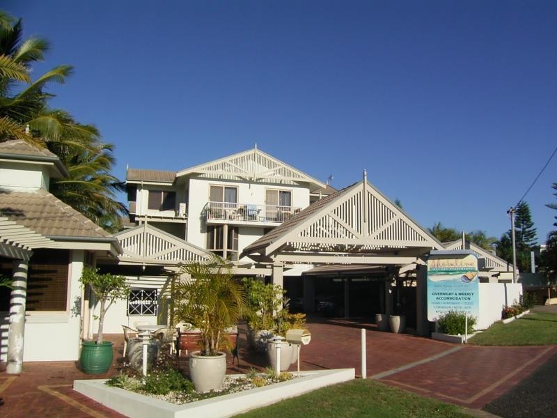 10a and 10b/104 Miller St, Bargara QLD 4670