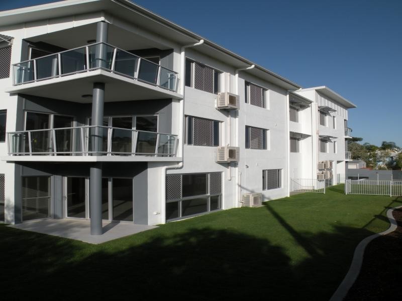 1, 5, 7 and 8/6-8 McDougall St, Bargara QLD 4670