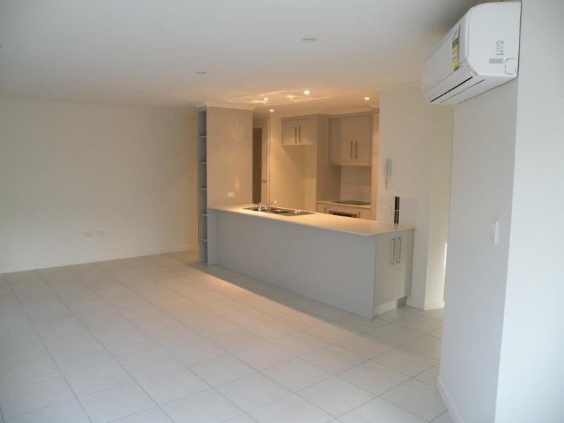 1, 5, 7 and 8/6-8 McDougall St, Bargara QLD 4670