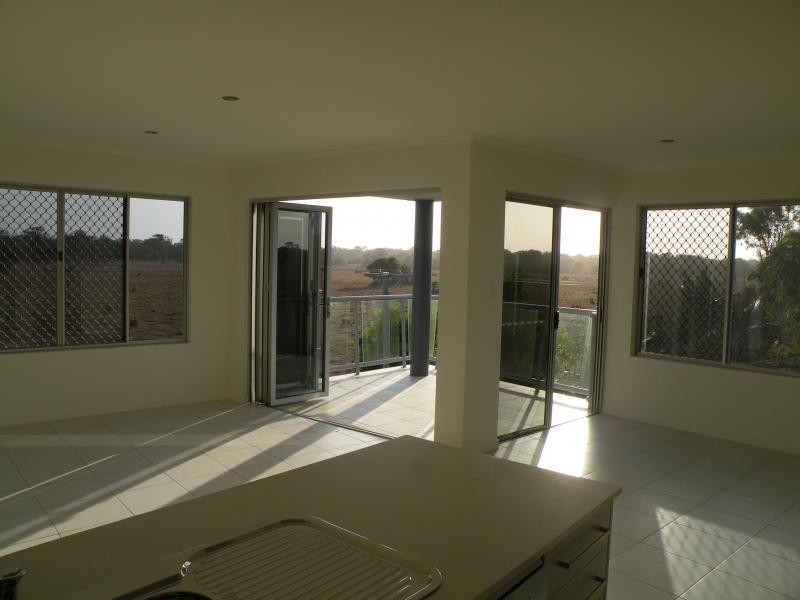 1, 5, 7 and 8/6-8 McDougall St, Bargara QLD 4670