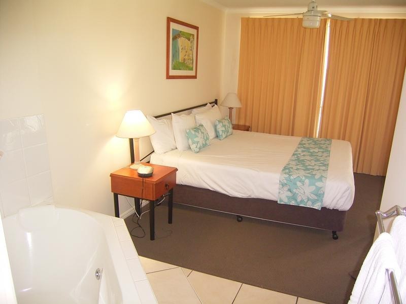 8/2 Baxter St, Bargara QLD 4670