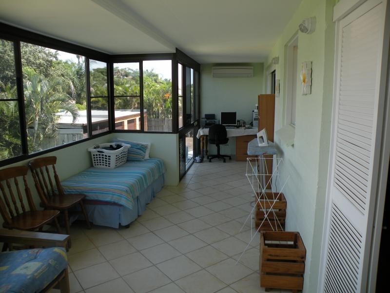 2/41 Esplanade, Bargara QLD 4670