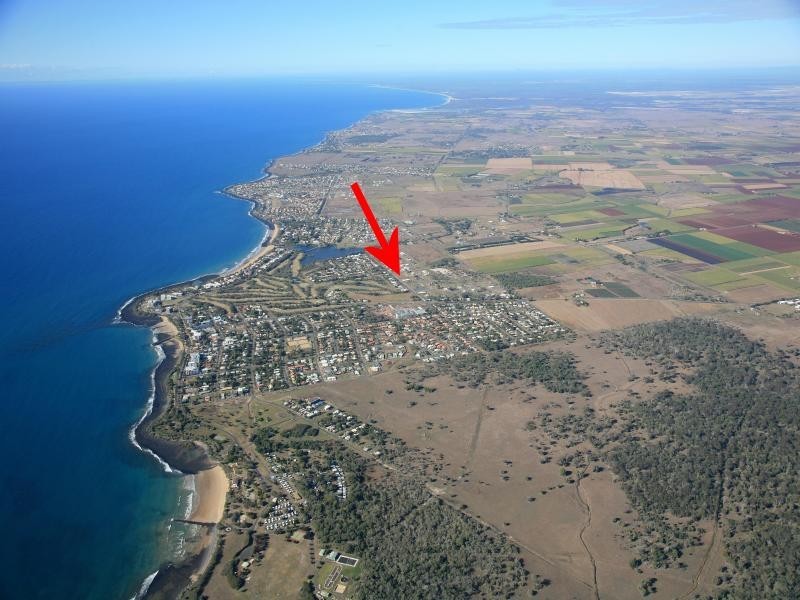 111 Davidson, Bargara QLD 4670