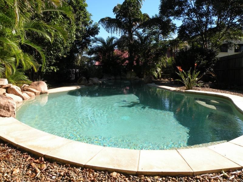 19 Linden Cres, Qunaba QLD 4670