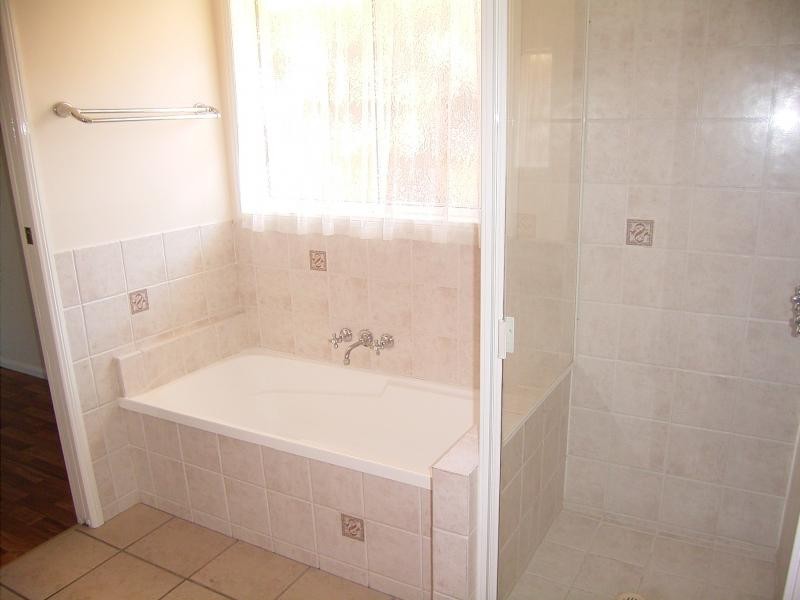 137 Moodies Road, Bargara QLD 4670