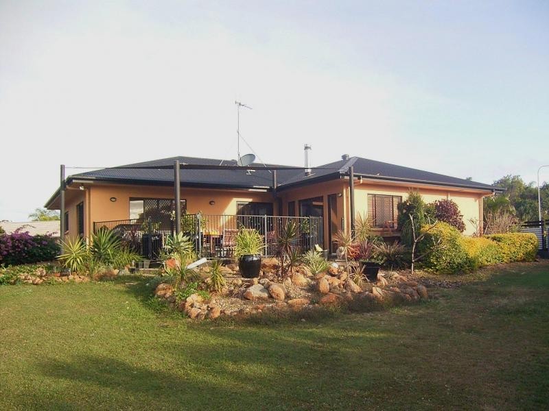 5 Munckton Cres, Innes Park QLD 4670
