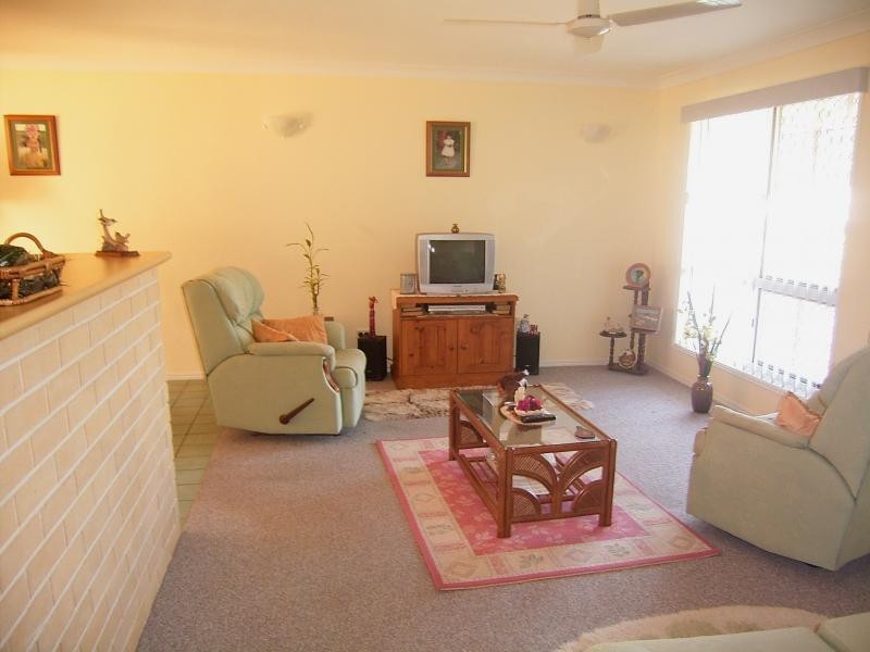 7 Shoreline Cres, Bargara QLD 4670