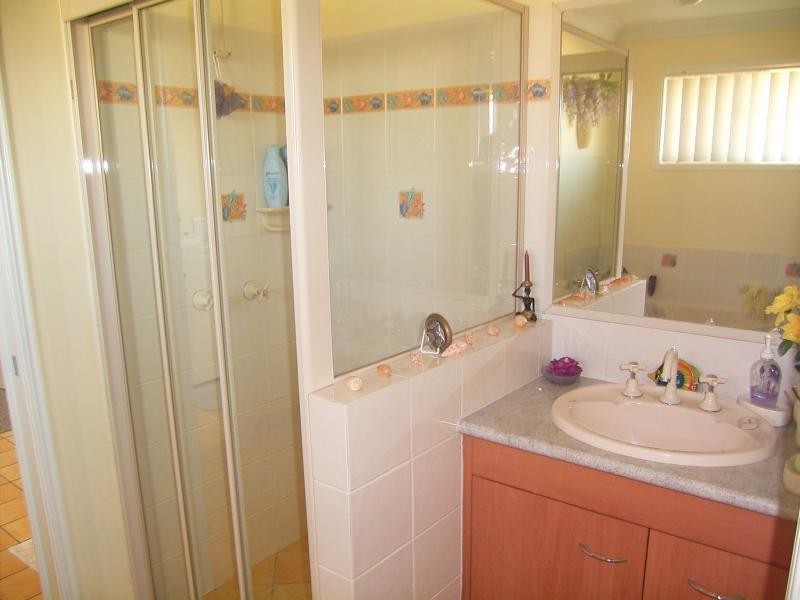 7 Shoreline Cres, Bargara QLD 4670