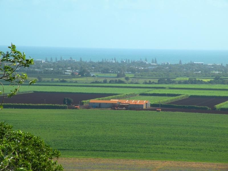 26 Heathwood Cres, Qunaba QLD 4670