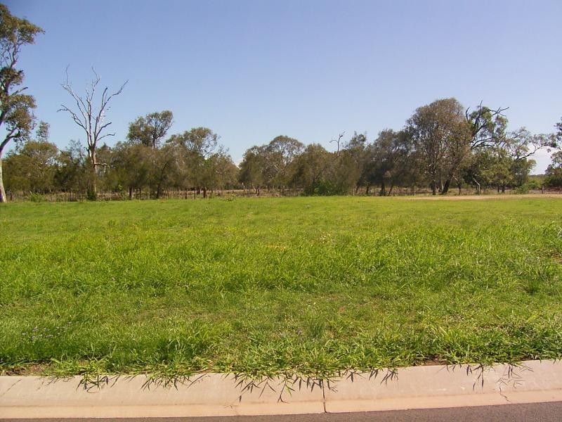 10 Angie Cct, Innes Park QLD 4670