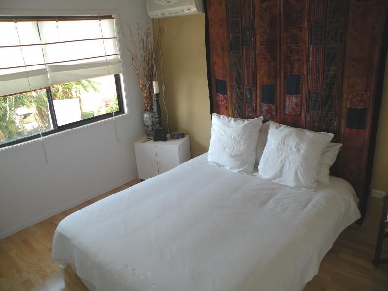 33 Dante St, Burnett Heads QLD 4670