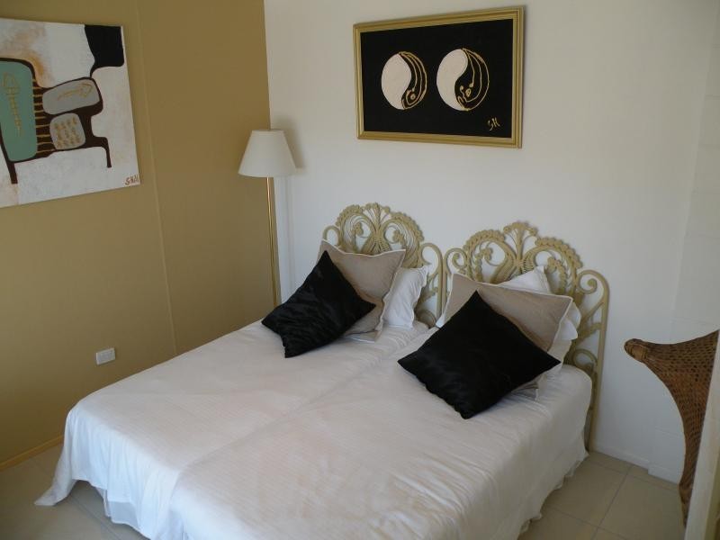 33 Dante St, Burnett Heads QLD 4670