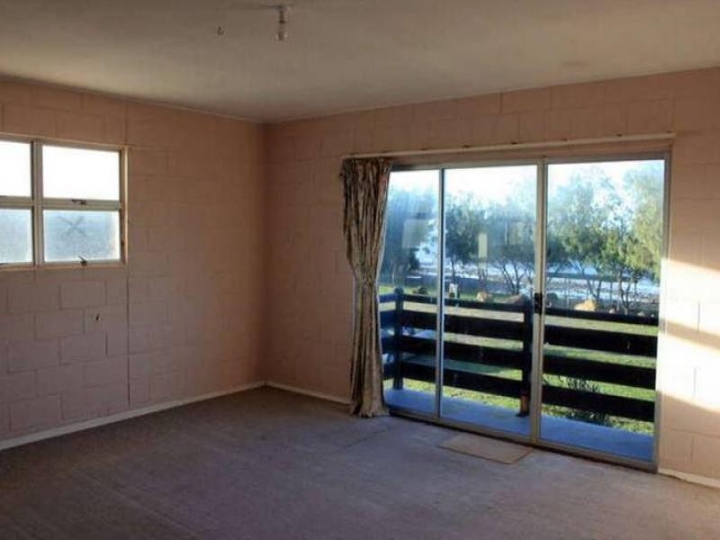 3 Sea Esplanade, Burnett Heads QLD 4670