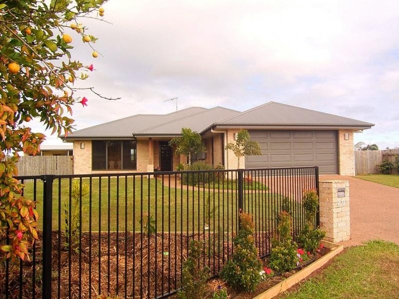 20 Neptune Street, Burnett Heads QLD 4670