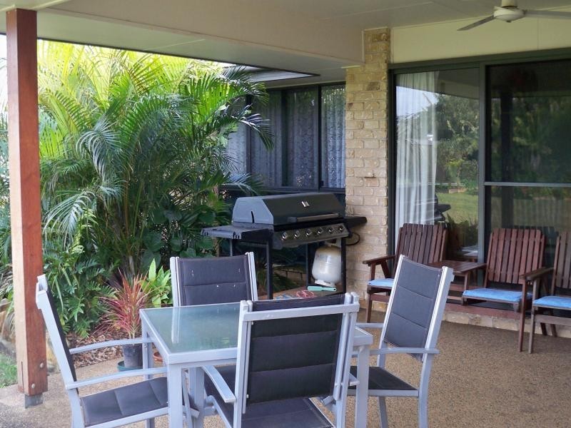 20 Neptune Street, Burnett Heads QLD 4670