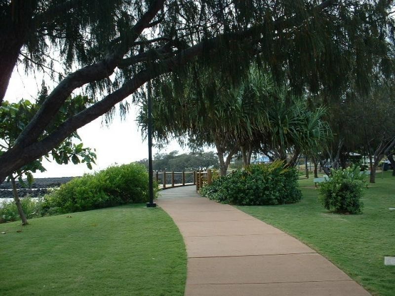 9 McCavanagh St, Bargara QLD 4670