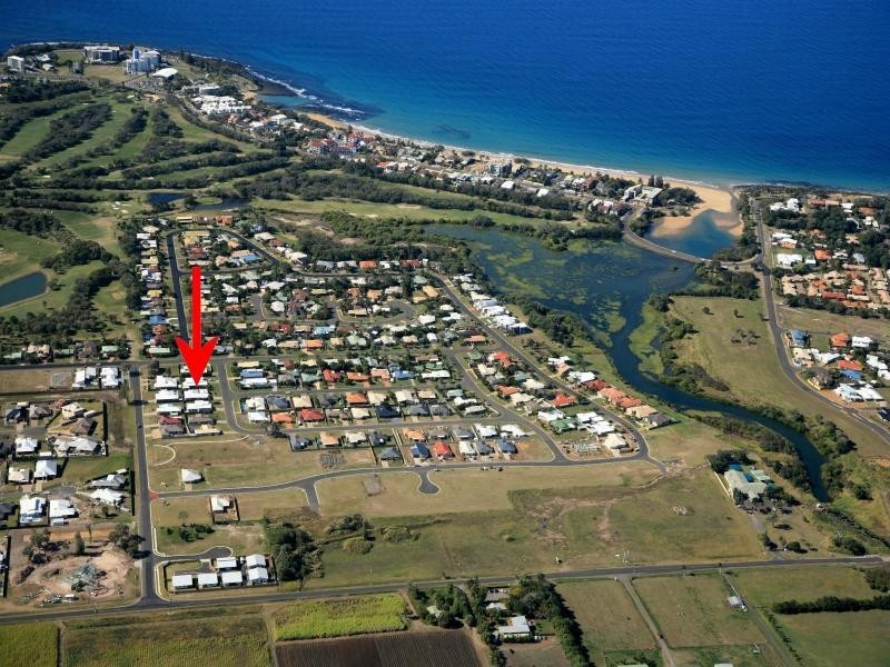 6 Baker Finch Dr, Bargara QLD 4670