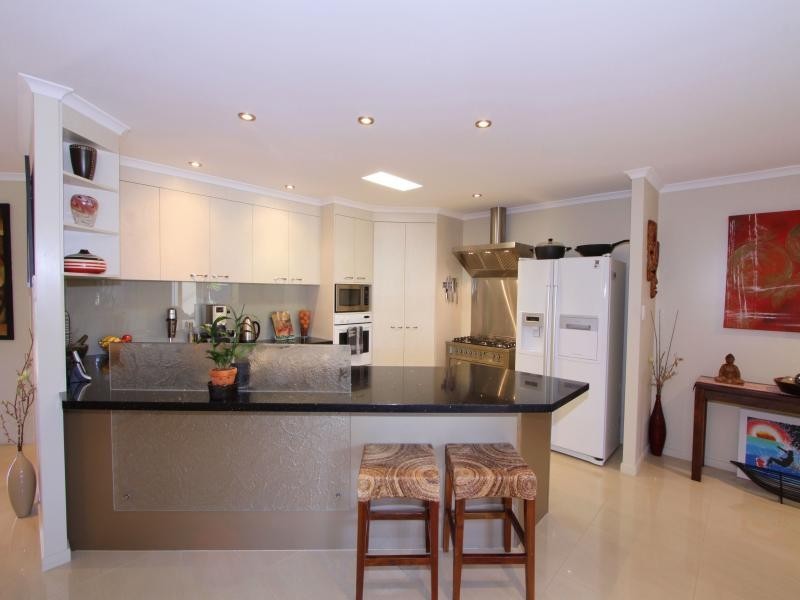 100 Davidson St, Bargara QLD 4670
