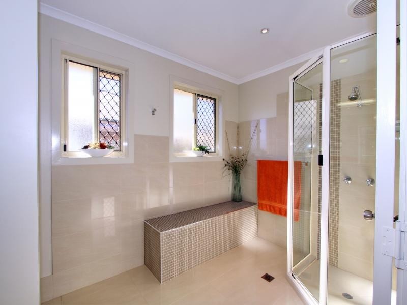 100 Davidson St, Bargara QLD 4670