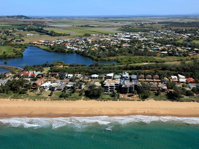 100 Davidson St, Bargara QLD 4670