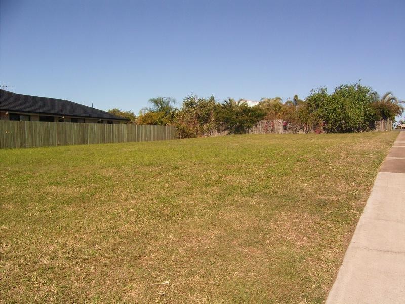 11 Endeavour Ct, Bargara QLD 4670