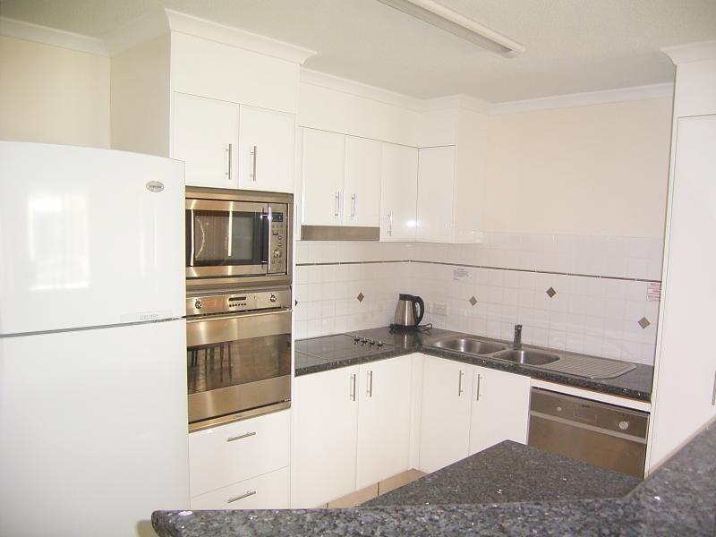 27/2 Baxter Street, Bargara QLD 4670