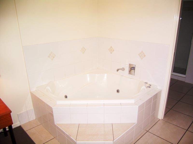 27/2 Baxter Street, Bargara QLD 4670