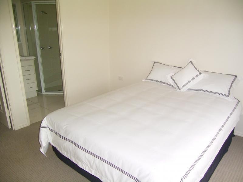 3/179A Bargara Road, Kalkie QLD 4670