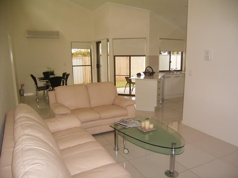 3/179A Bargara Road, Kalkie QLD 4670