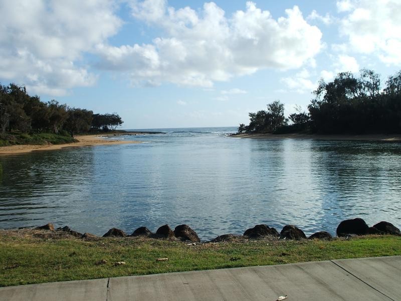 2 Angie Circuit, Innes Park QLD 4670