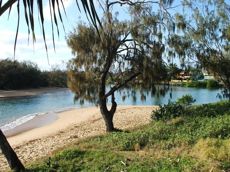 2 Angie Circuit, Innes Park QLD 4670