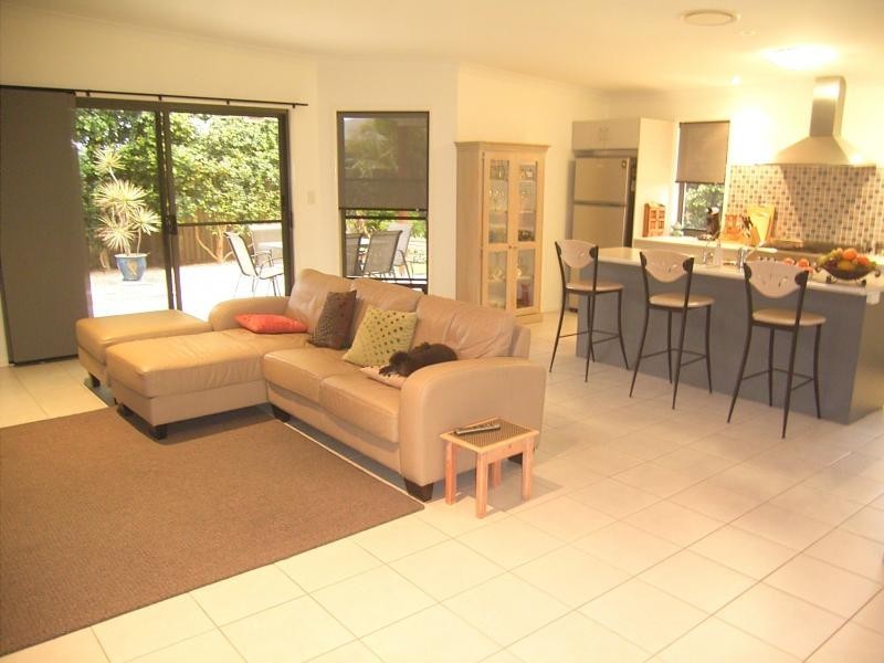 5 Elkington Avenue, Bargara QLD 4670