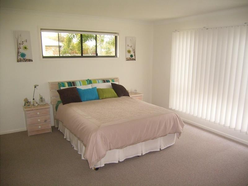 5 Elkington Avenue, Bargara QLD 4670