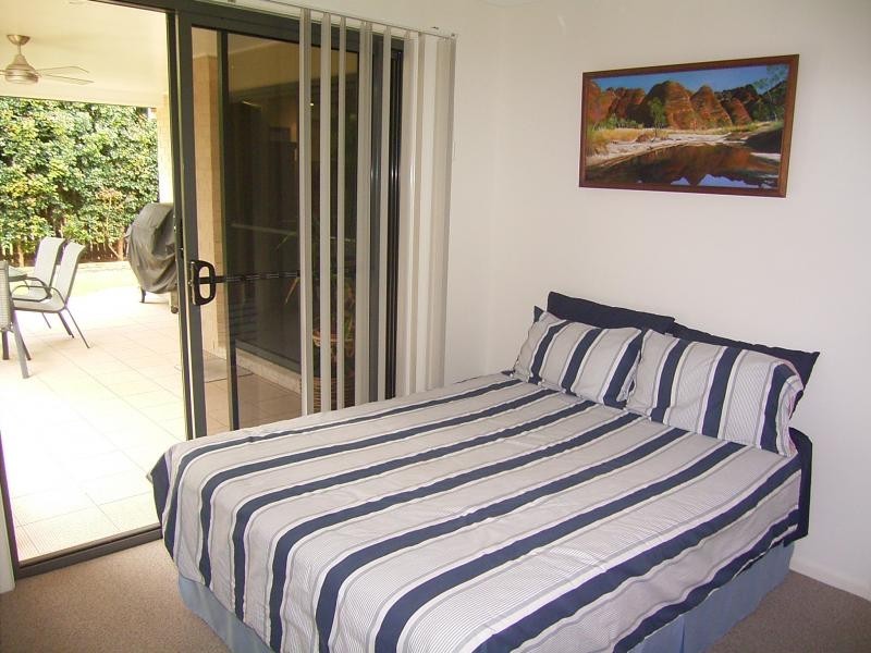 5 Elkington Avenue, Bargara QLD 4670