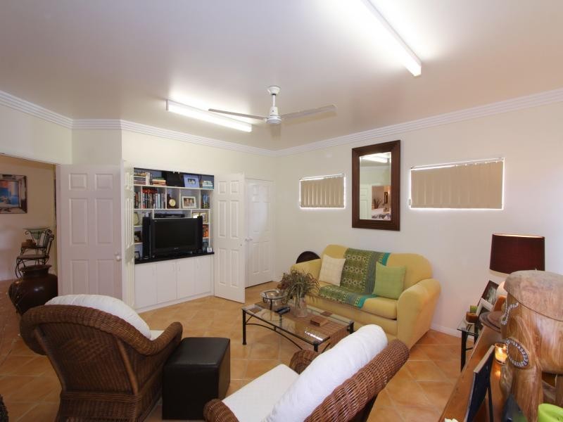 24 Lakeview Drive, Bundaberg North QLD 4670